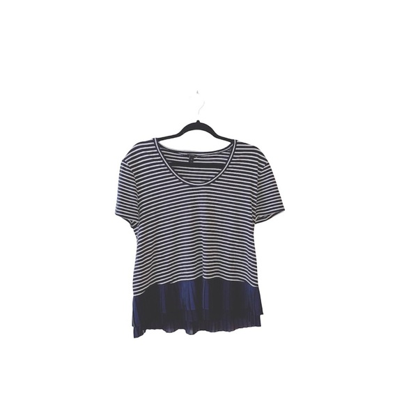 J. Crew Navy 100% Cotton Navy Blue & White Striped Pleated Top Xsmall Women’s - Picture 12 of 12